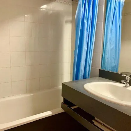 T2 - Piscine, Parking, Plage A 100m, Cap D'agde, 6 Pers. - Fr-1-607-86 Apartment *